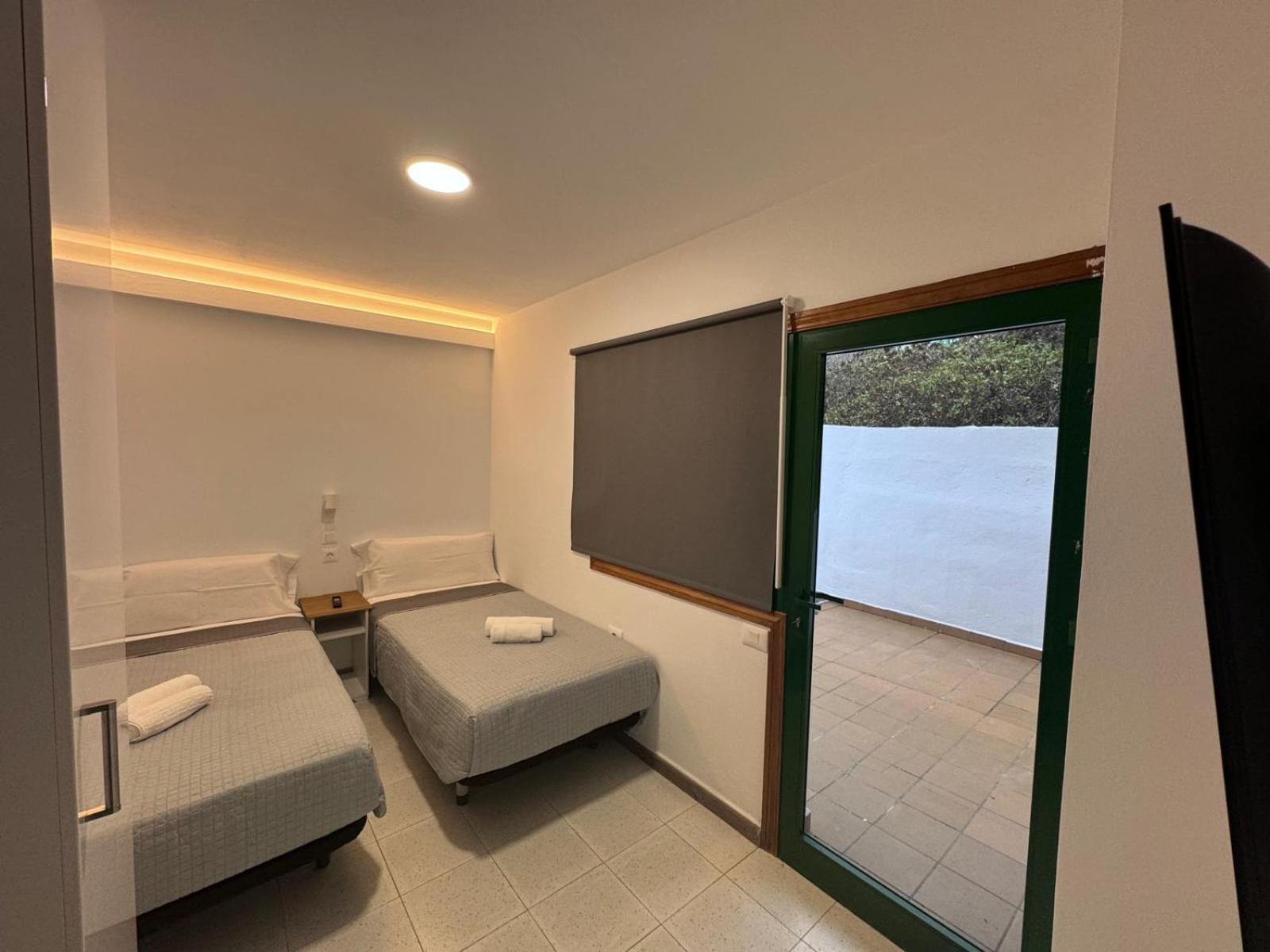 Appartamento Vivienda En El Centro De La Isla 2Hab Con Terraza Valverde  Esterno foto