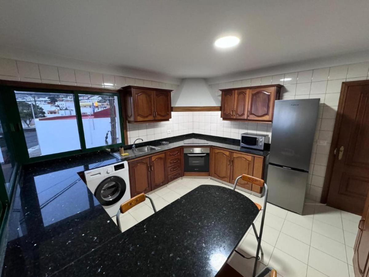 Appartamento Vivienda En El Centro De La Isla 2Hab Con Terraza Valverde  Esterno foto